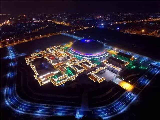 威(wei)海華夏城，廈門(men)閩南傳(chuan)奇