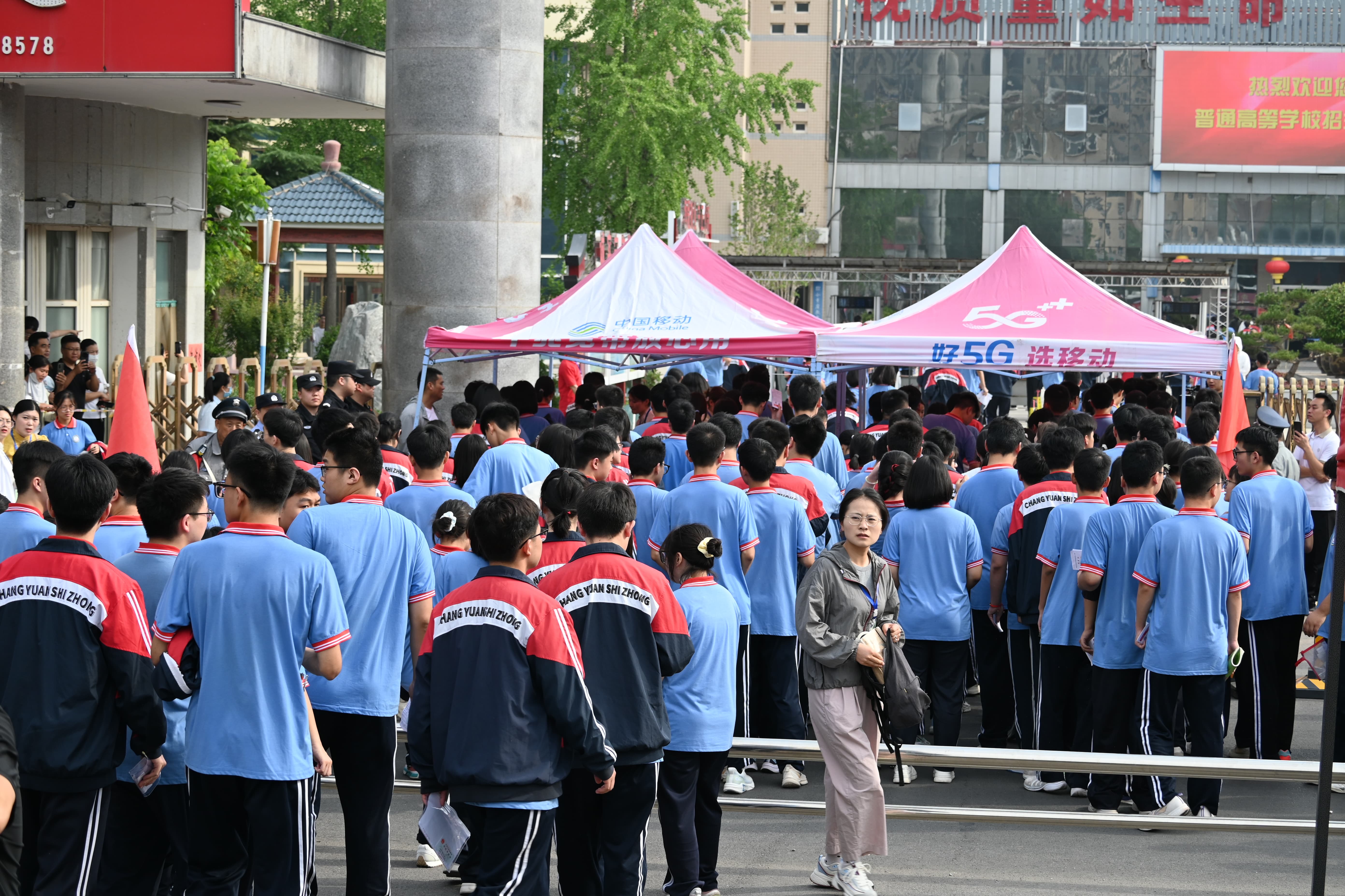 牧淩(ling)工控助力高攷|筆畊逐夢·愛心護(hu)航